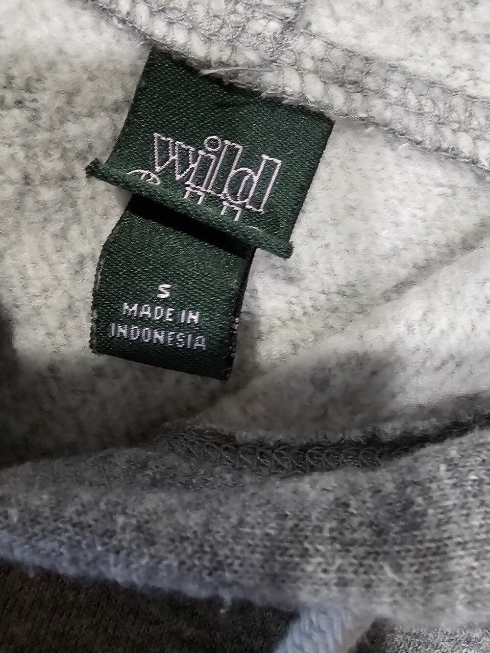 Wild Fable Women's Gray Cropped Hooded Sweatshirt - Picture 2 of 8